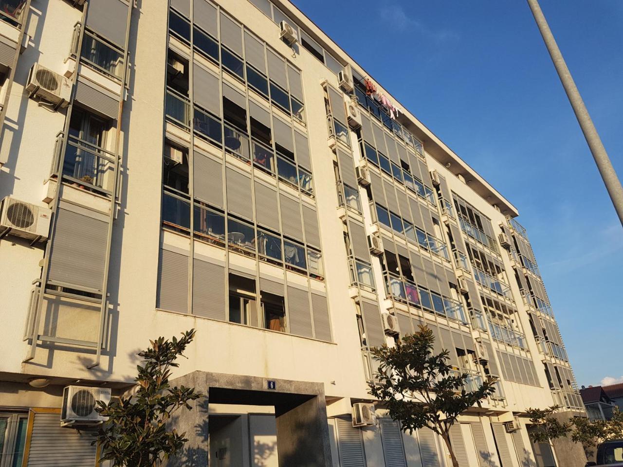 Delta Apartment Подгориця Екстер'єр фото